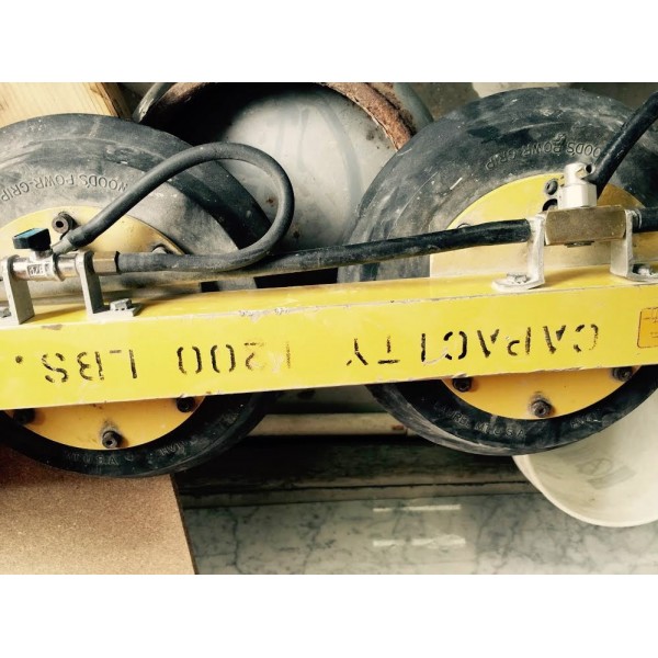 Woods 8 Cup Vacuum Lifter